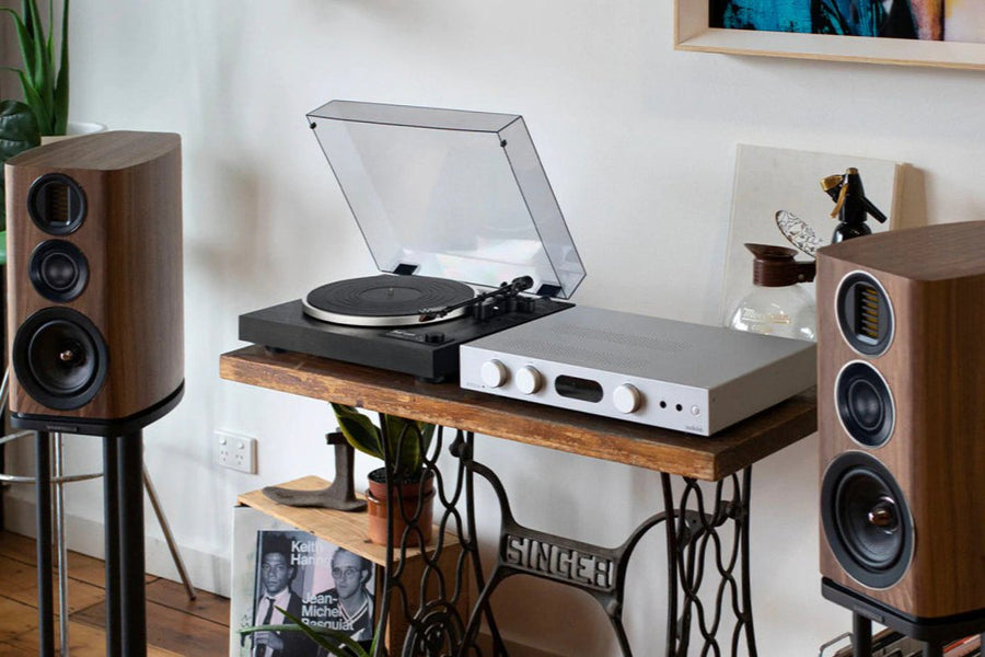 Dual Turntable HiFi System - Sgt Peppers Australia