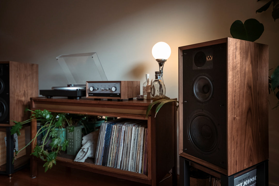 The Tambourine Man Hi-fi System - Dual Turntables Australia 4